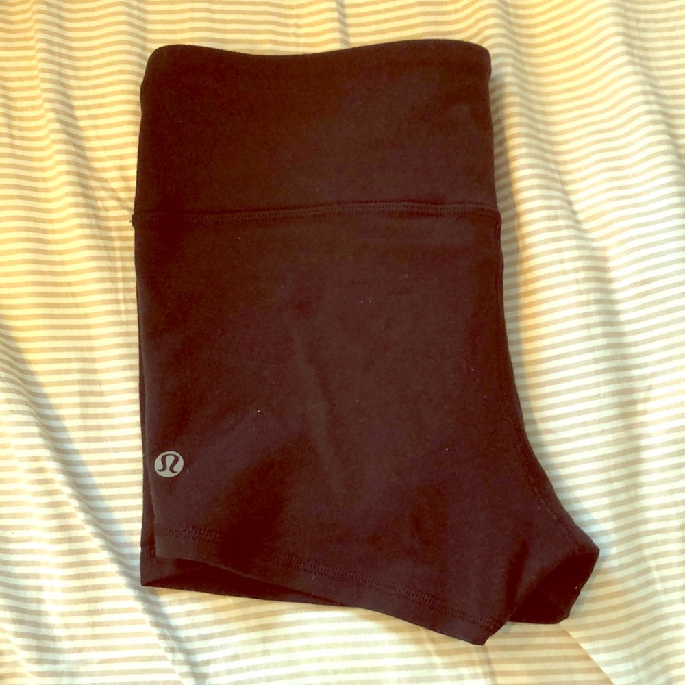 Lululemon biker compression shorts
